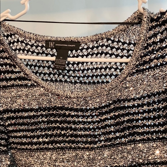 Sweater - Picture 2 of 4